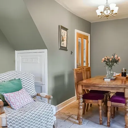 Meadowcroft * Sinnington